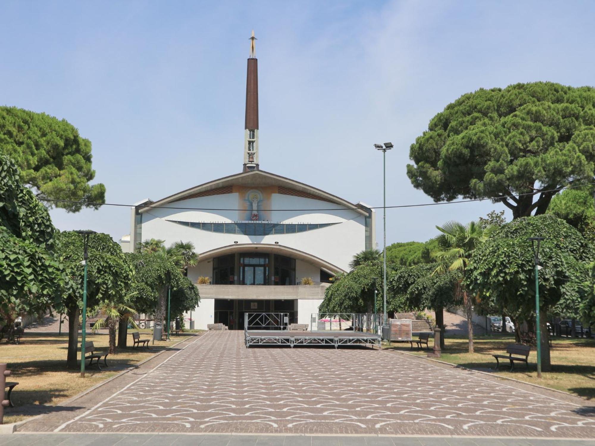 Levante Lignano Sabbiadoro Bagian luar foto