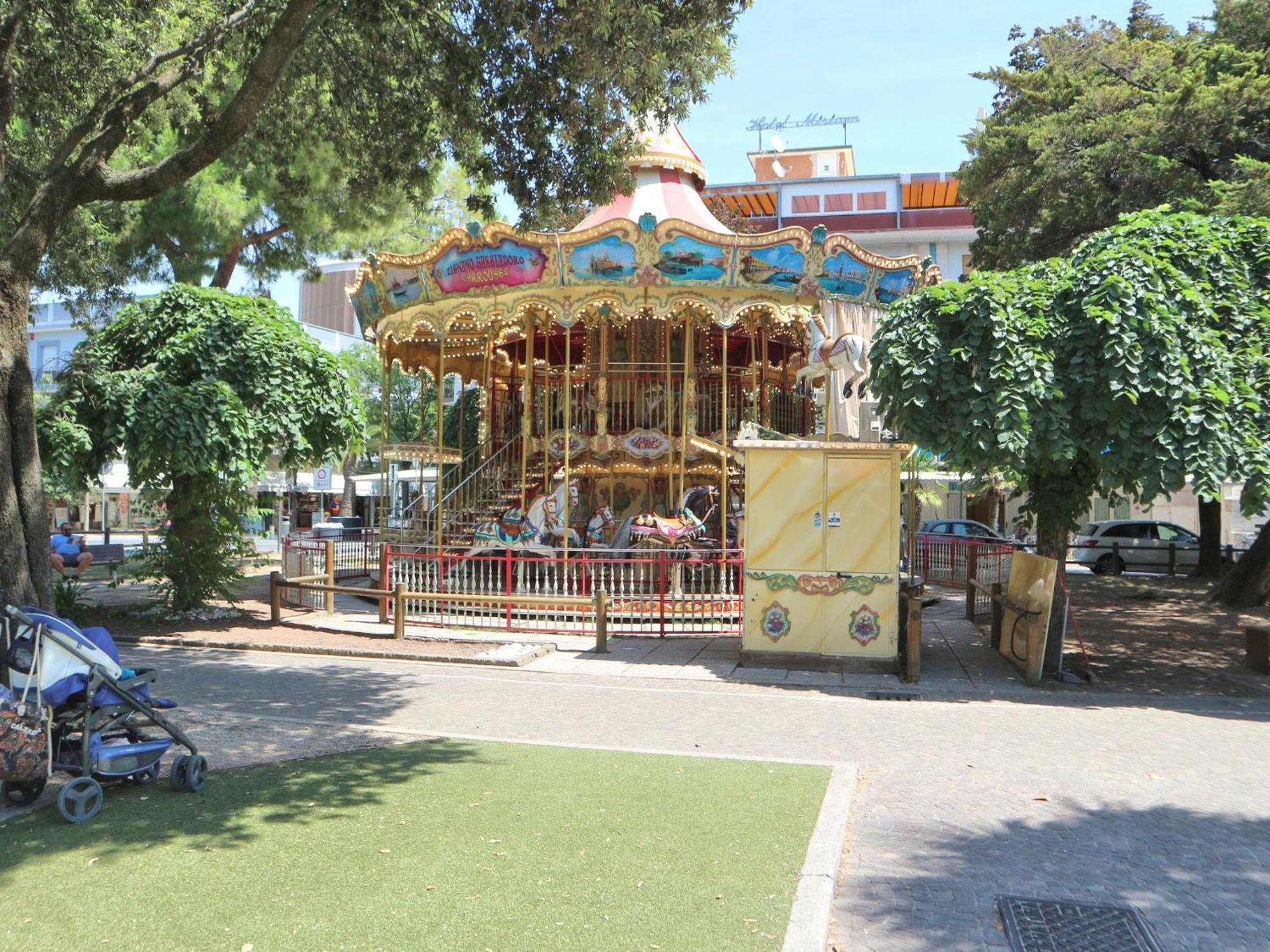 Levante Lignano Sabbiadoro Bagian luar foto
