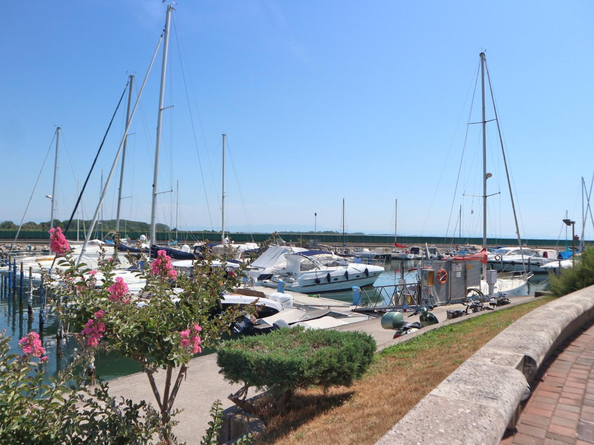 Levante Lignano Sabbiadoro Bagian luar foto