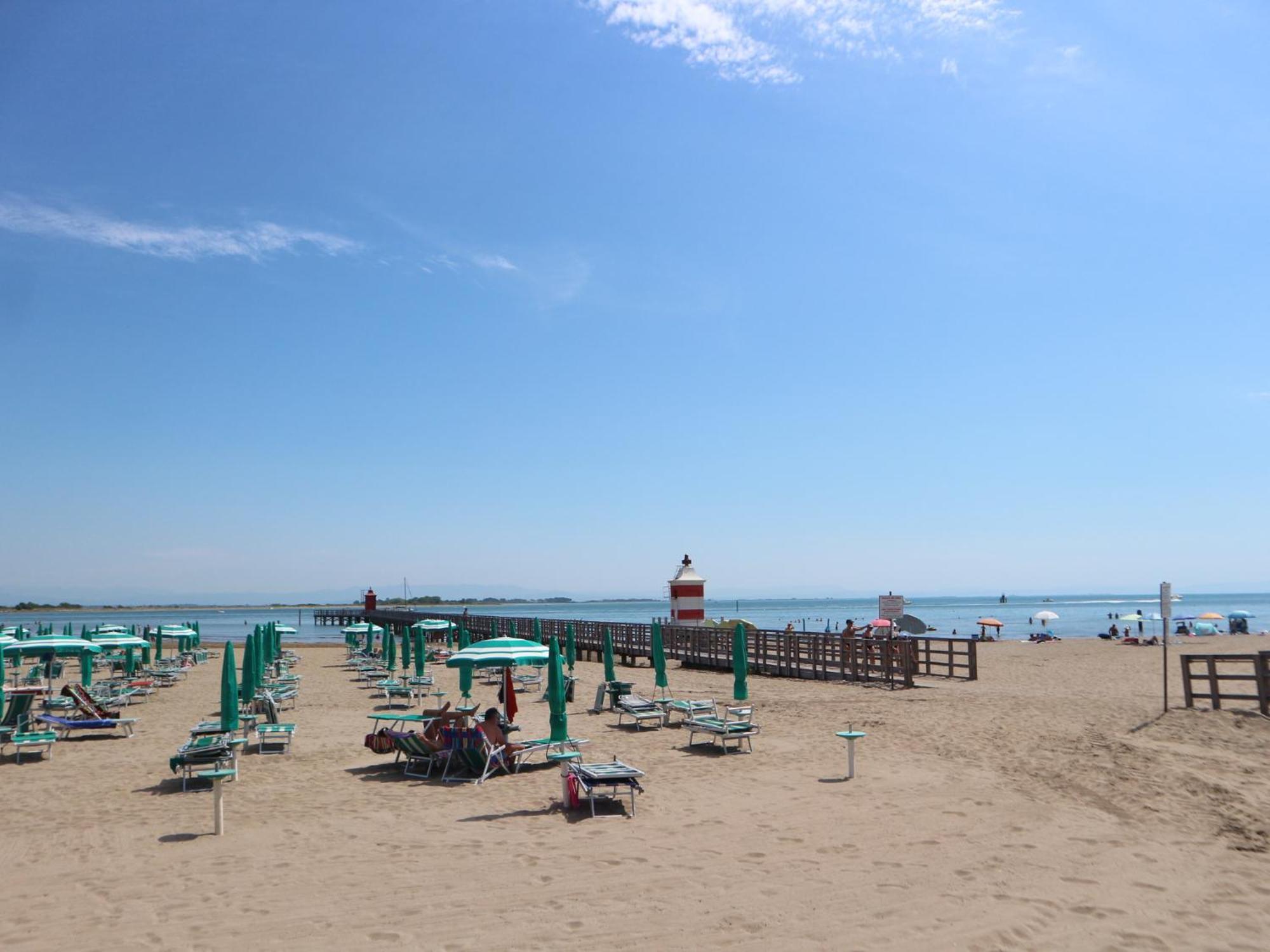 Levante Lignano Sabbiadoro Bagian luar foto