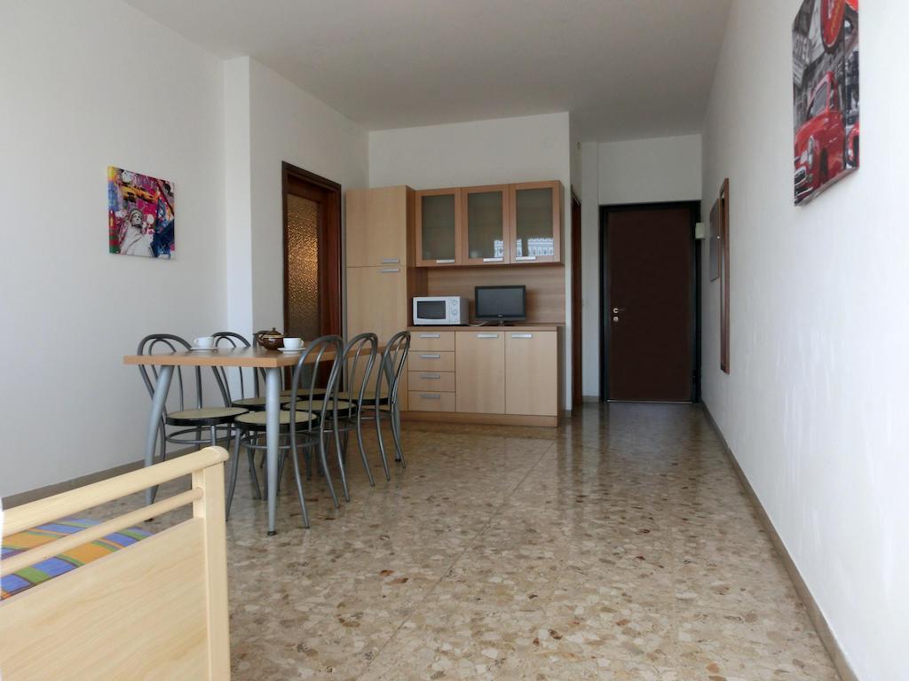 Levante Lignano Sabbiadoro Bagian luar foto