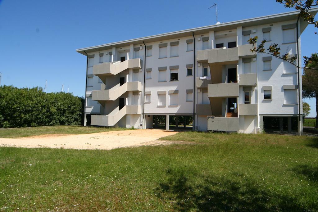 Levante Lignano Sabbiadoro Bagian luar foto