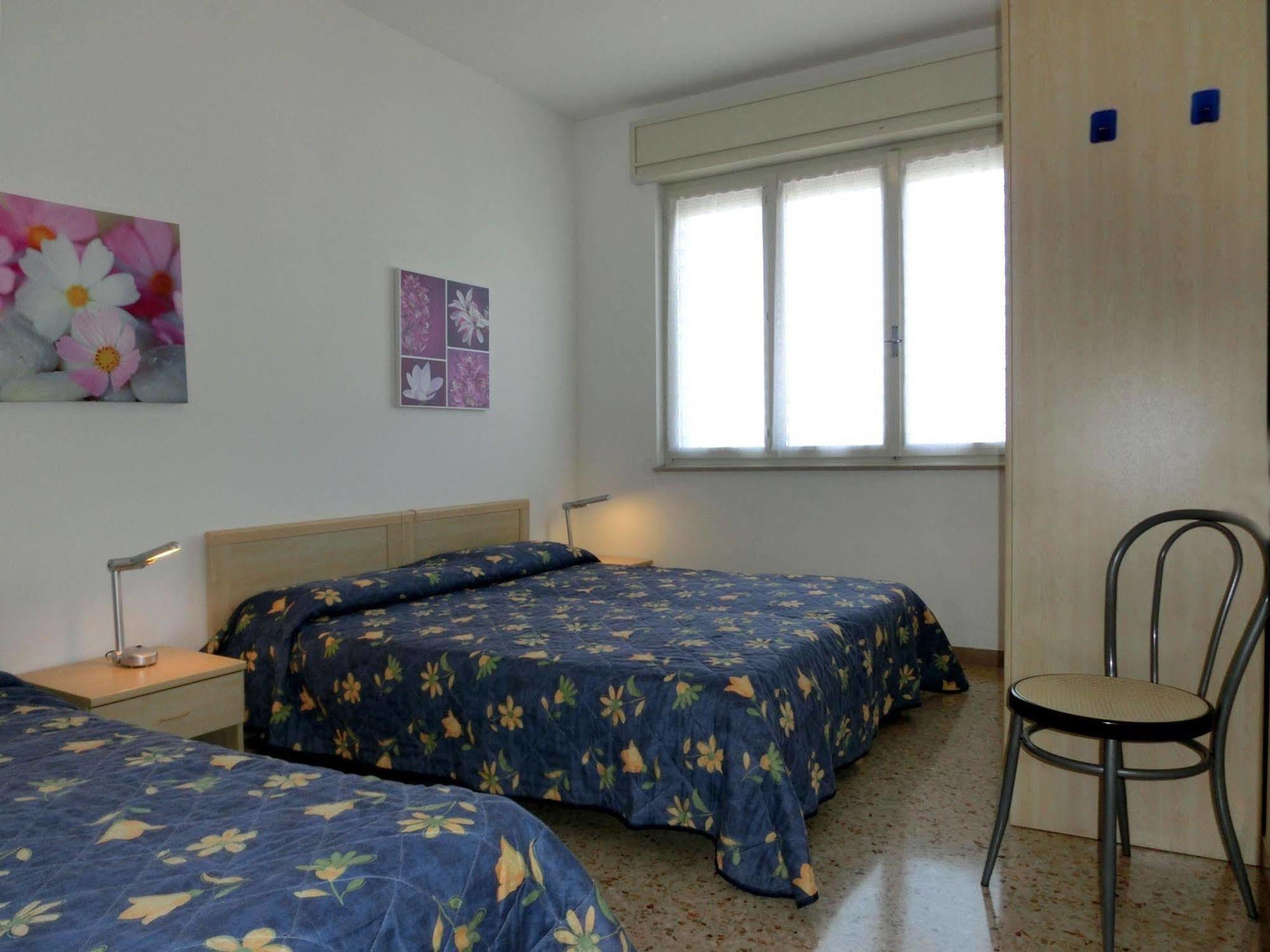 Levante Lignano Sabbiadoro Bagian luar foto